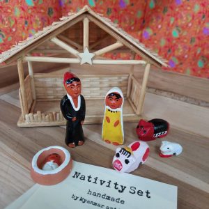 Nativity Set (Large Size)