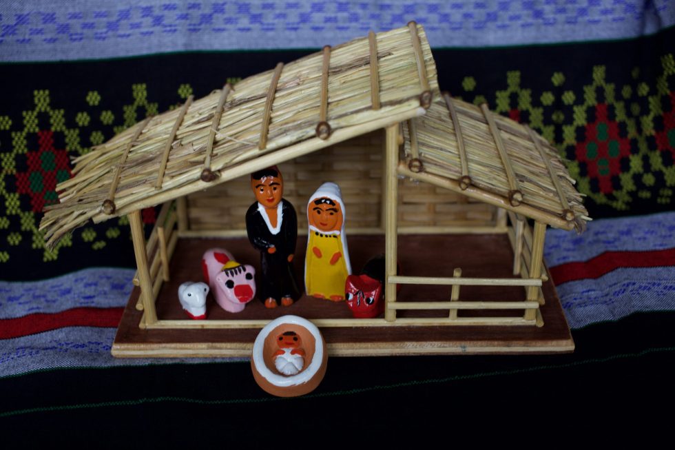 Nativity Set (Large Size) - Image 4